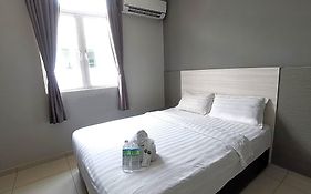 Pearl Hotel